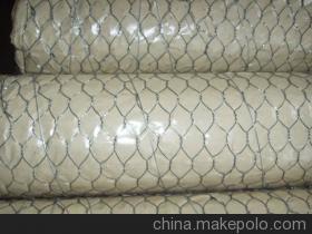 六角網(wǎng) 堅固耐用且表面平坦的低碳鋼絲制品